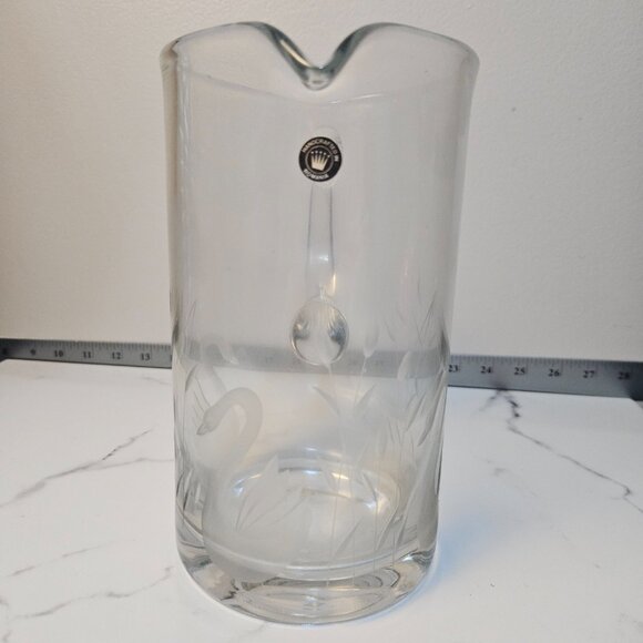 Vintage Colony Handmade and Handcut Crystal Etched Swan Pitcher 44oz - Picture 2 of 13